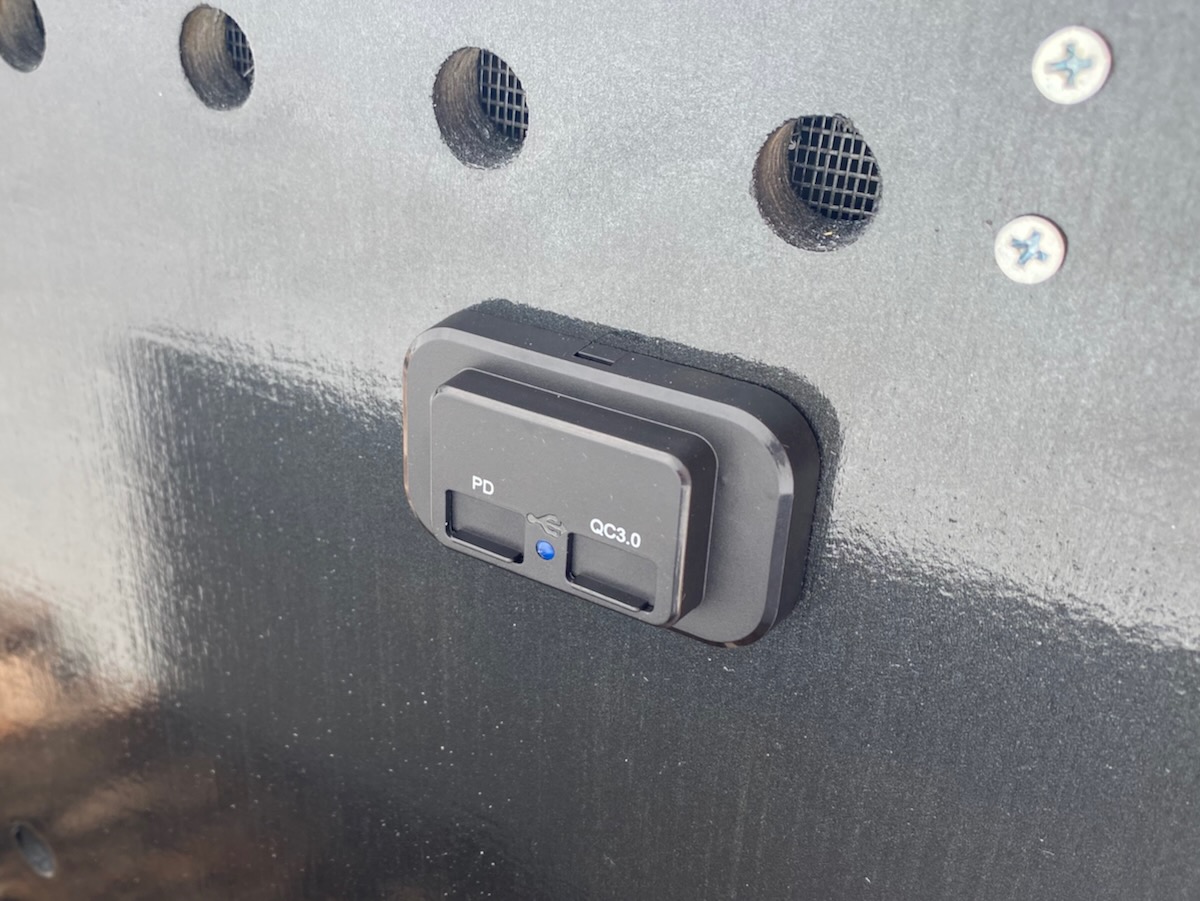 Outside access USB quick charge ports